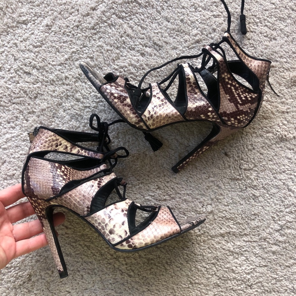 Zara leather lace up heels